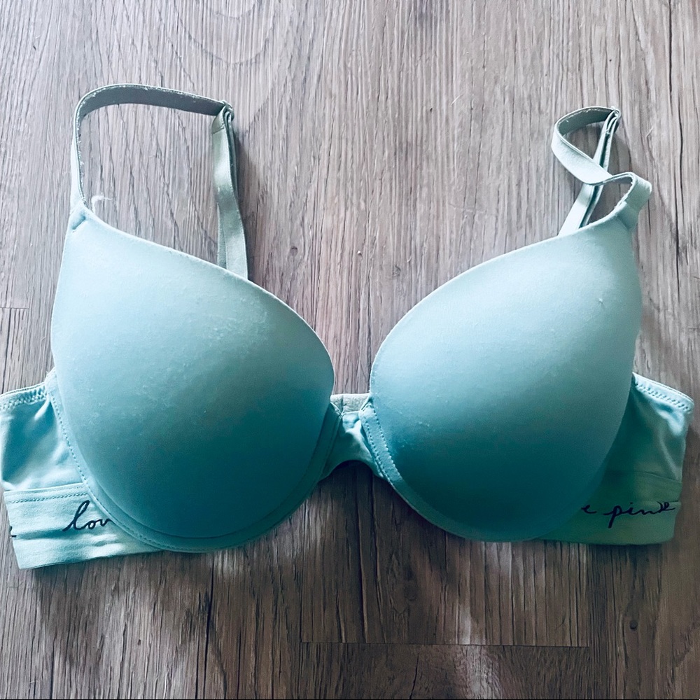 VS Pink Wear Everywhere Push-Up 36C